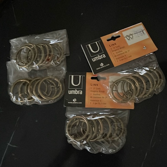 Umbra aged brass 2 inch curtain rings pkgs (4) total 28 - Picture 1 of 1